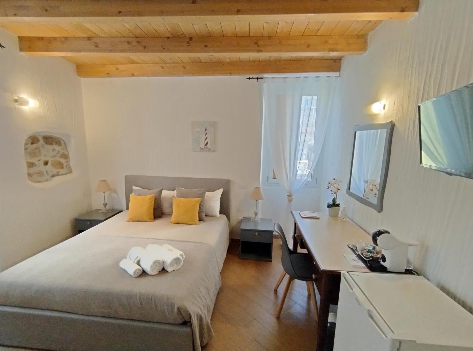 Holmann Suite & Rooms Olbia Bagian luar foto